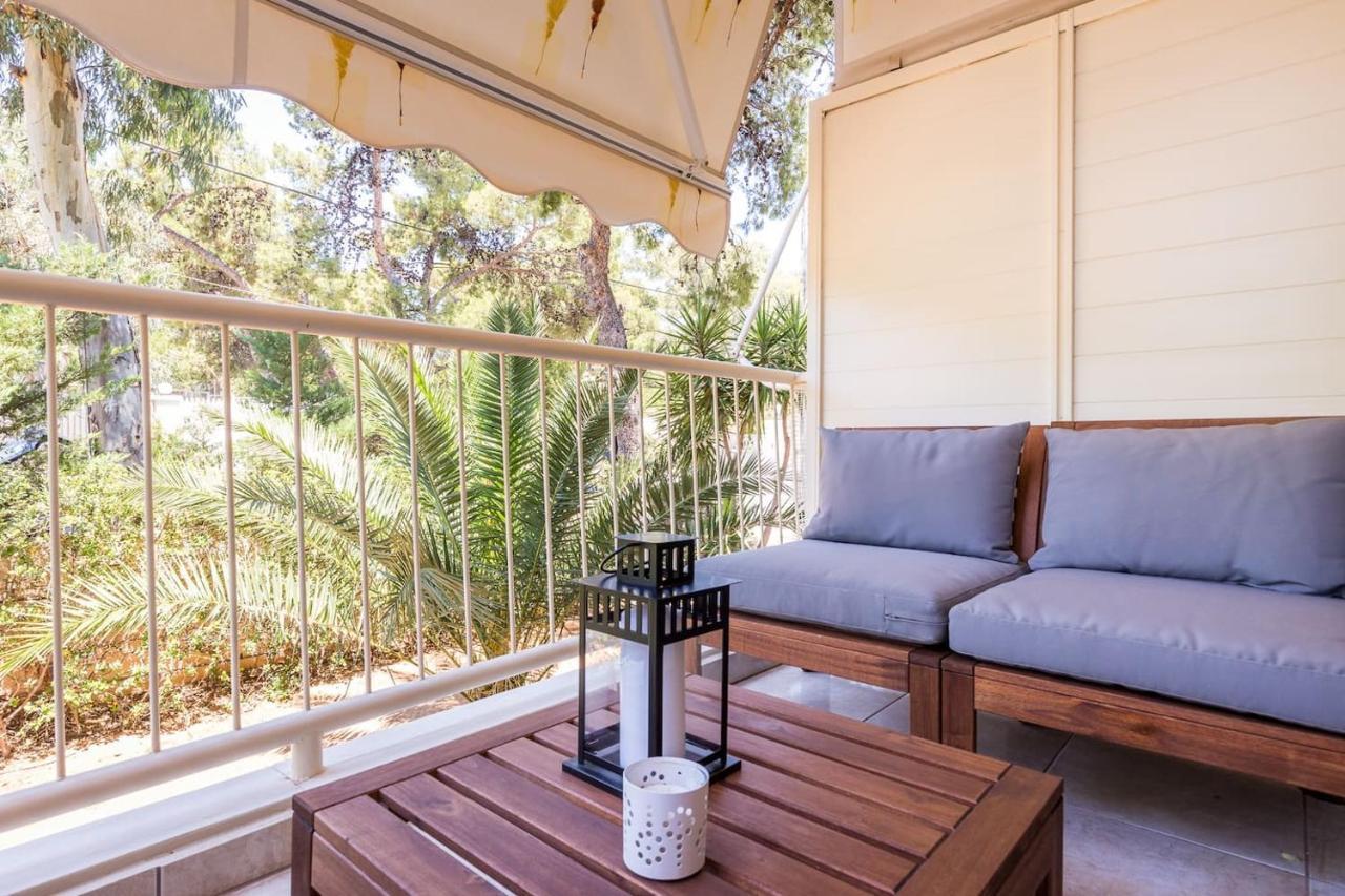 Elegant Apartment W Great Balcony In Vouliagmeni Athena Bagian luar foto